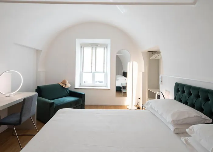 Le Stanze Del Savonarola 4* فيرّارا